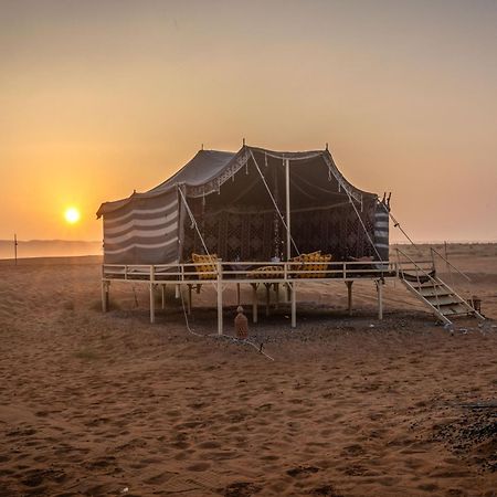 Safari-Glamping Hotell Al Wāşil Exteriör bild